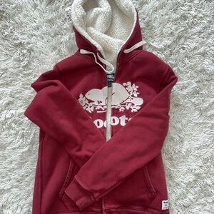 Roots Red Fleece Zip Hoodie M Cozy Winter Sweatshirt
